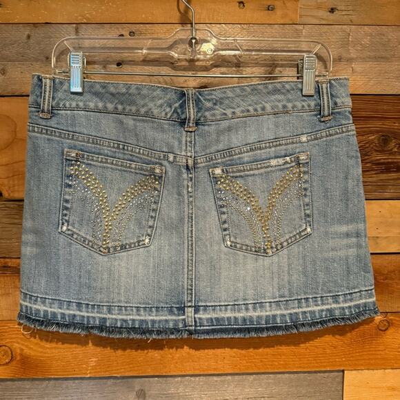Vintage Y2K Distressed Denim Mini Cut Off Low Rise Skirt by Celebrity Pink Sz 9 - Picture 11 of 14
